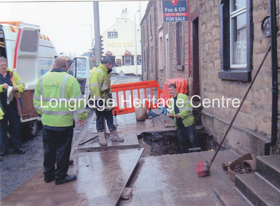 501A - King Street - Discovery of an old well - 2006