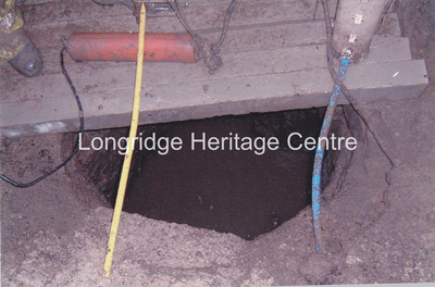 501B - King Street - Discovery of an old well - 2006