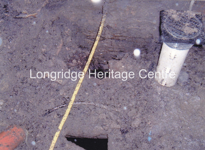502B - King Street - Discovery of an old well - 2006