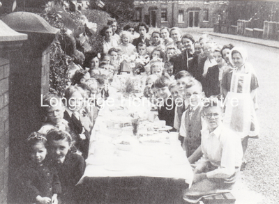 515A - Little Lane - VJ Party - 1946