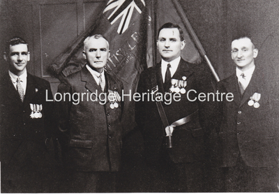 519B - British Legion - Group of officials - Unknown