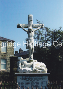 541 - St Wilfrids Church - War Memorial - 2008