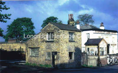 547A - Berry Lane - Thomas Banks office and signal box - 1969