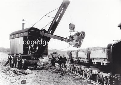589 - Ruston Steam Navy - At work on Alston No 3 reservoir - 1922