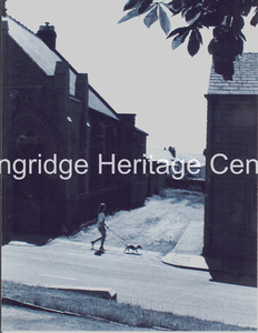 604B - Berry Lane - Private road between chapel and No 11 - 1970