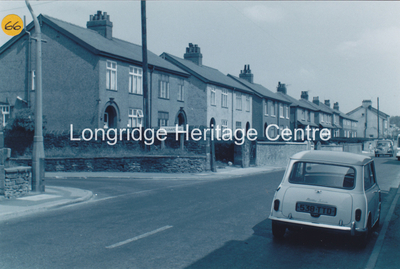 666A - Higher Road - Numbers 5-33 Looking up towards Green lane - 1970
