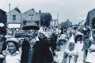 6993B - CP 67 Field Day Parade - On Market Place - 1970