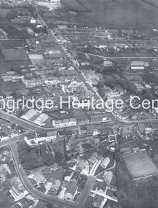 718 - Aerial View - Dog Inn, Risedale Drive, Berry Lane, Palace Cinema - 1969