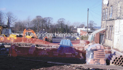 869C - Barclay Court - Views during building of the houses - 2003-6