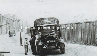 217C - Chatburn Road - Dick Gornall and his Carriers Wagon - 1940s