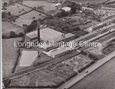 223B - Queen's Mill, Chatburn Road - An aerial view of the mill and the 'shunts' - 1947