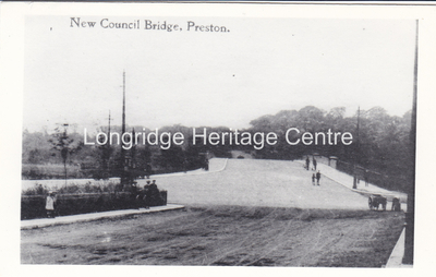 231A - Penwortham - The 'new' bridge over the Ribble, built in 1914 - Unknown