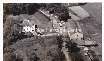 235C - Goosnargh - Aerial view showing Chingle Hall & Farm - Unknown