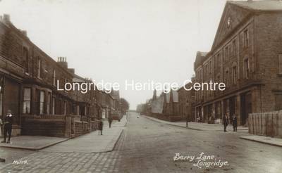 266B - Berry Lane - Looking uphill from Severn Street - Before 1913