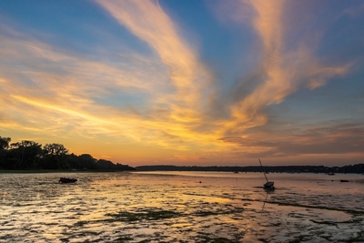 Sunset At Pin Mill - Pat Ainger