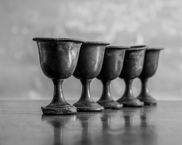 The Five Cups - Pat Ainger