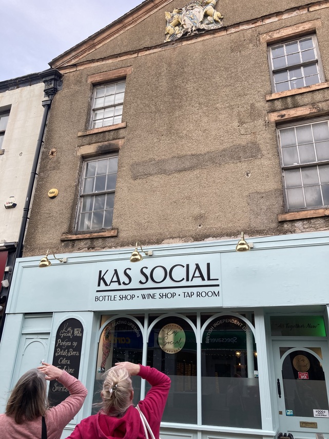 Kas Social April 2026