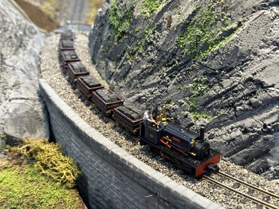 Quarry Hunslet ‘Margaret’ with a slate train in North Wales