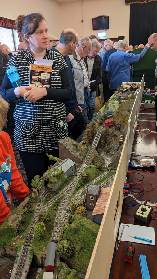 PXL_20230422_100838090.MP