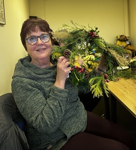 Wreath making 7