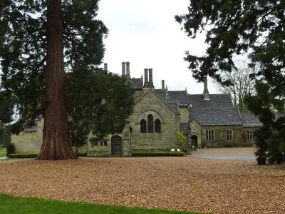 The Elizabethan House