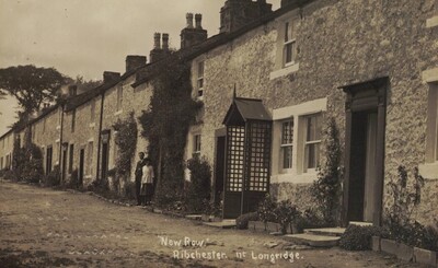 New Row Cottages, Knowle Green