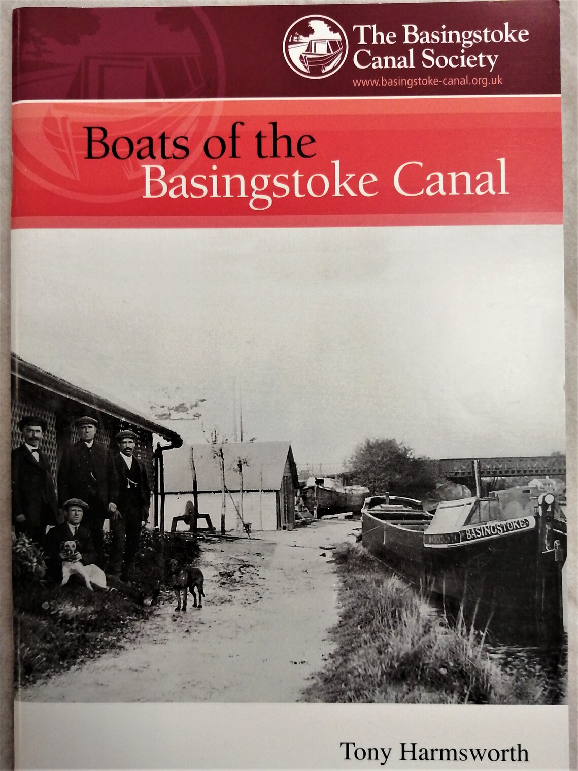 BOATS OF THE BASINGSTOKE CANAL