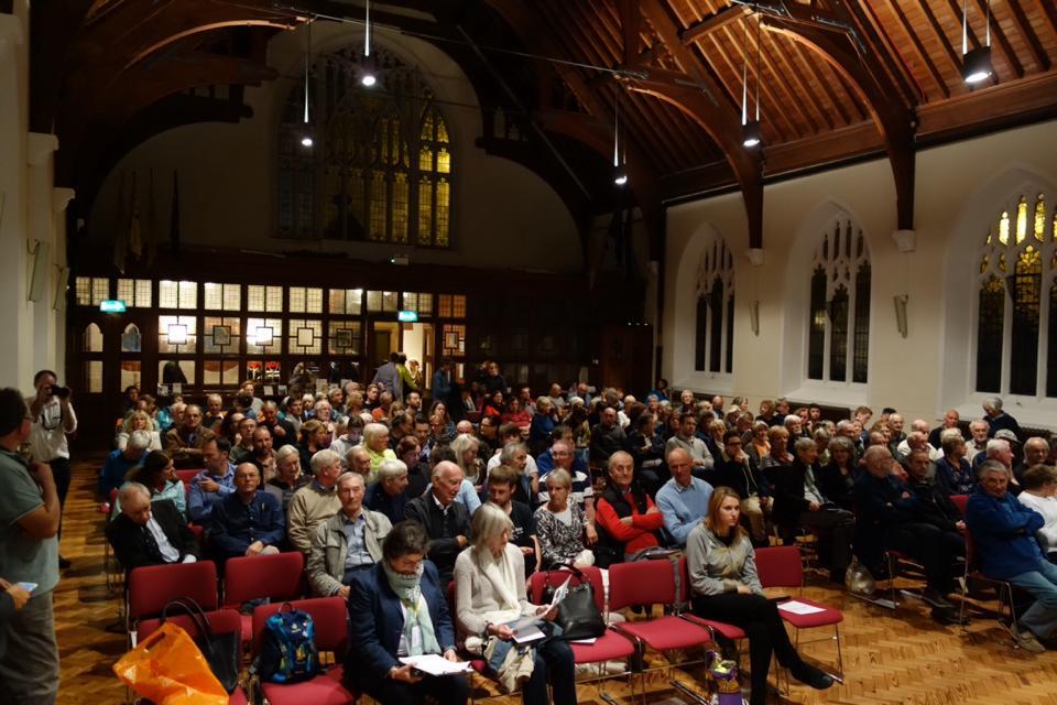 Crowd at the October 2016 meeting