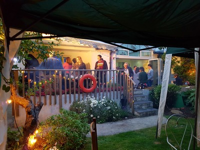 BBQ - sizzling coals