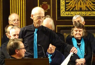 Richard, officially in charge of the page turn