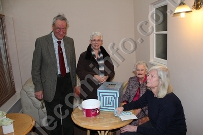 LM Christmas Dinner 2012 007