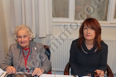 LM Christmas Dinner 2013 44