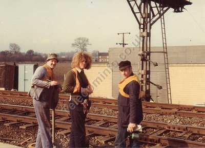 Phil Smith,Harpo, Parlo