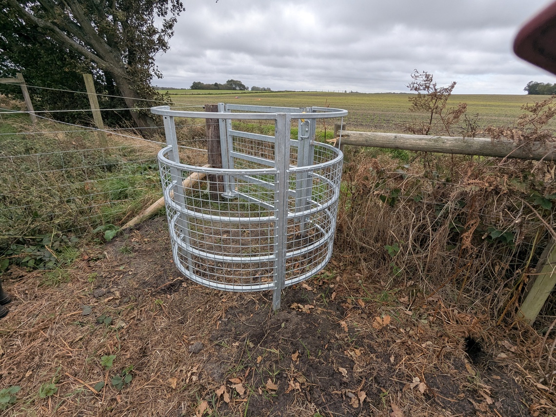 Further gate